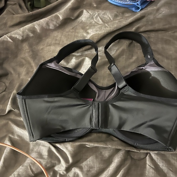 NWT Adore Me sports bra size 34DDD block. Underwire - Picture 2 of 4